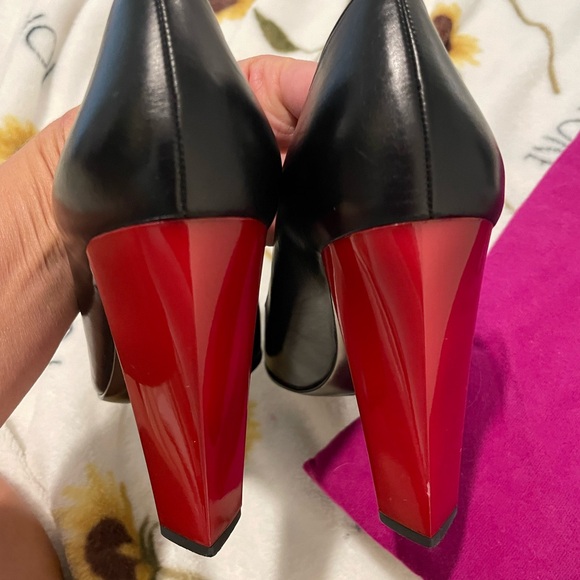 Vintage DVF Diane Von Furstenberg heels - Picture 5 of 10